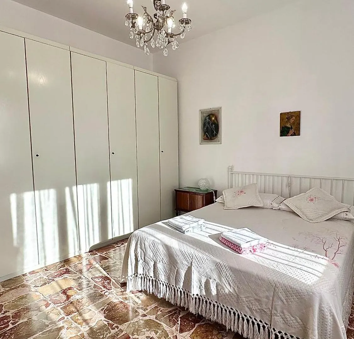 2-Bedroom Apartment Illario - Heart Of Tuscany - Airco & Free Parking Pomarance
